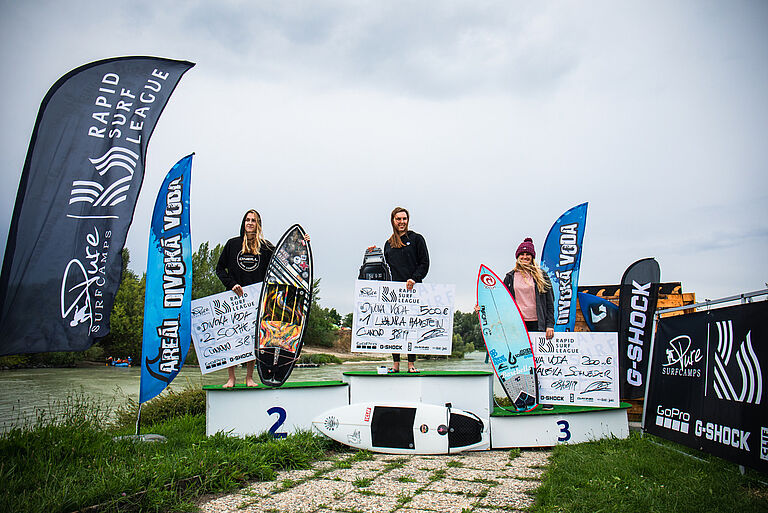 siegerehrung Girls rapid Surf league