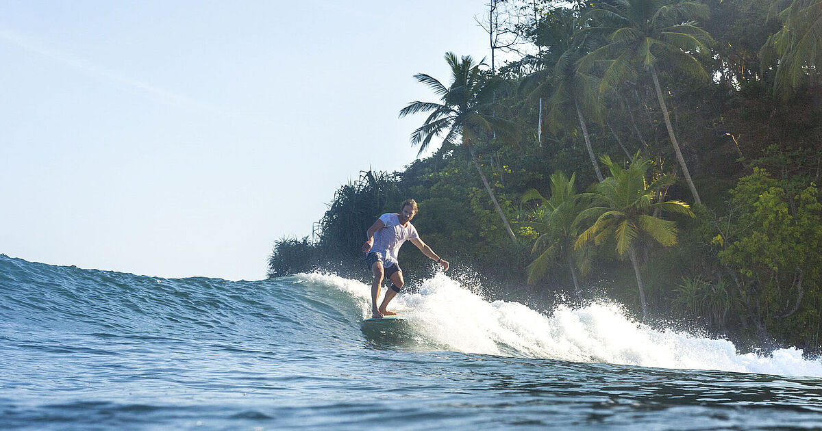BILLABONG PIPE MASTERS HAWAII PURE Surfcamps