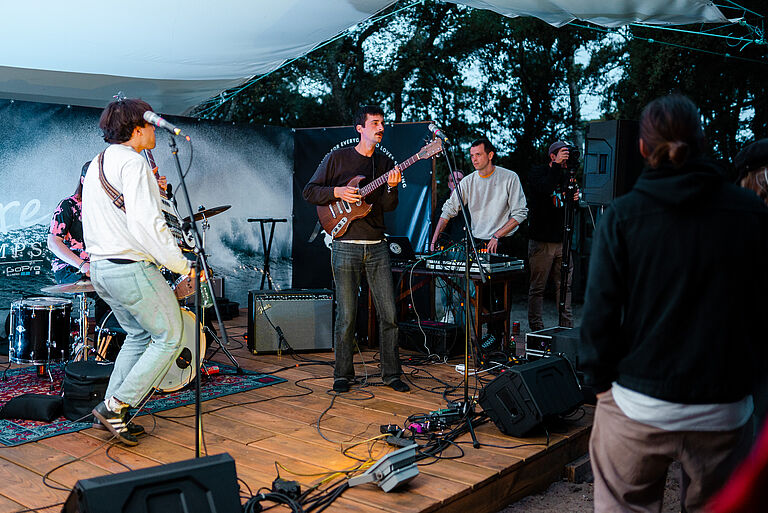 International Music live im Pure Surfcamp in Moliets
