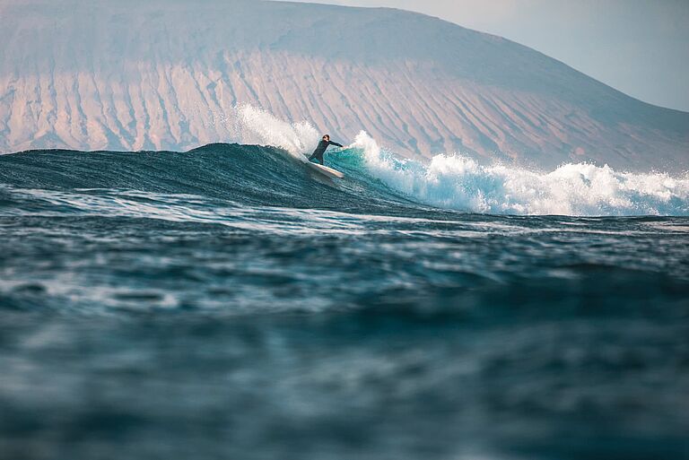 surfs up in canary