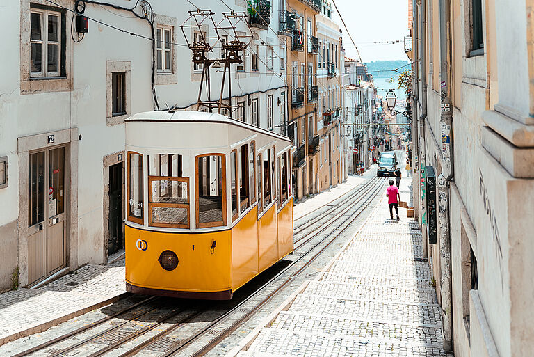 Tram in Lissabon