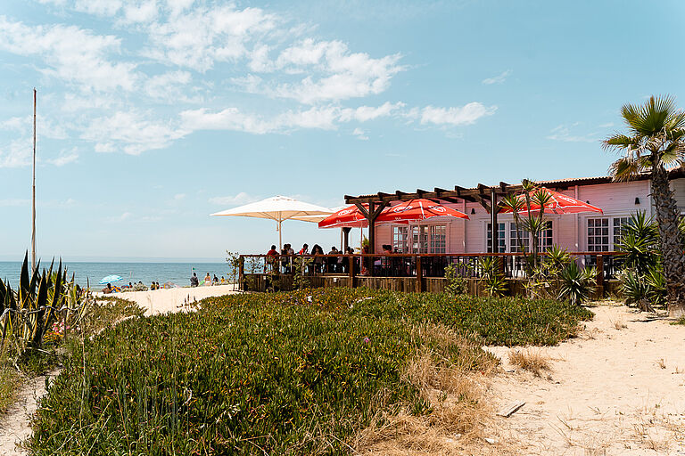 Umgebung des Beachfront Surfcamp Caparica