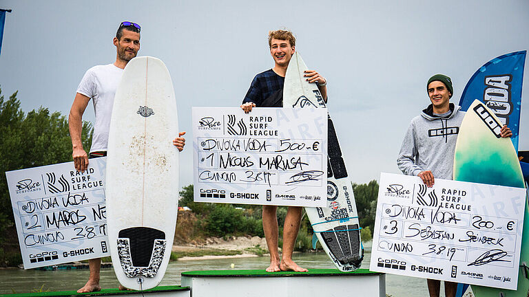 Pure Surfcamps RSL Gweinner podest Boys