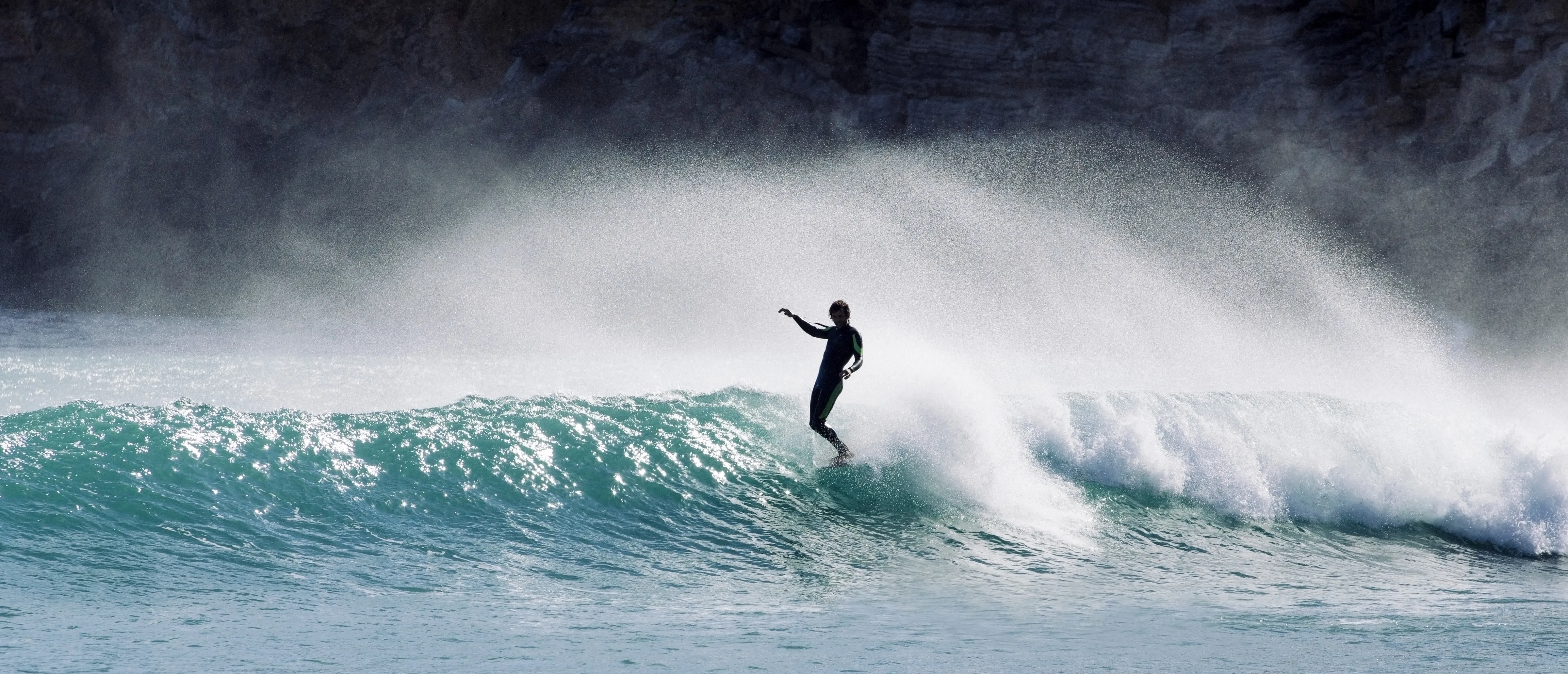 Surfer an der Algarve