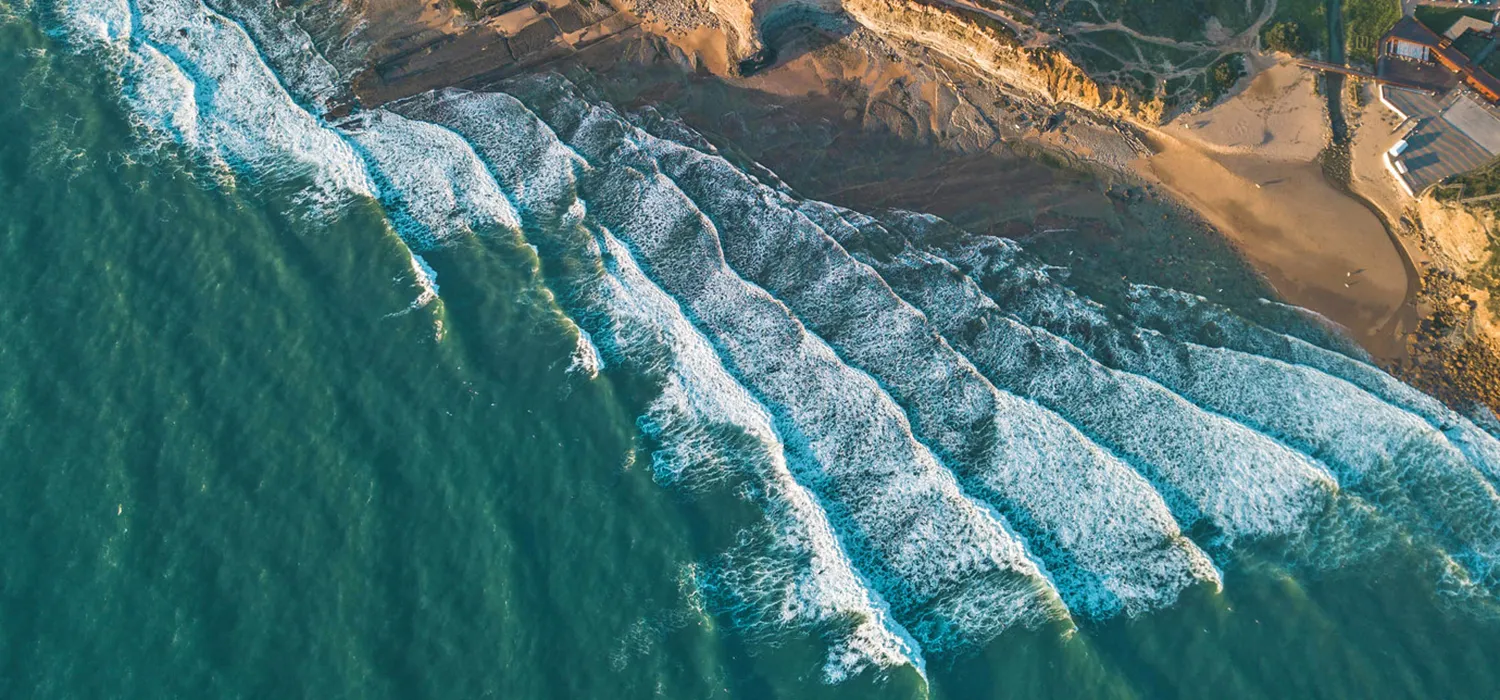 Perfekte Wellen in Ericeira