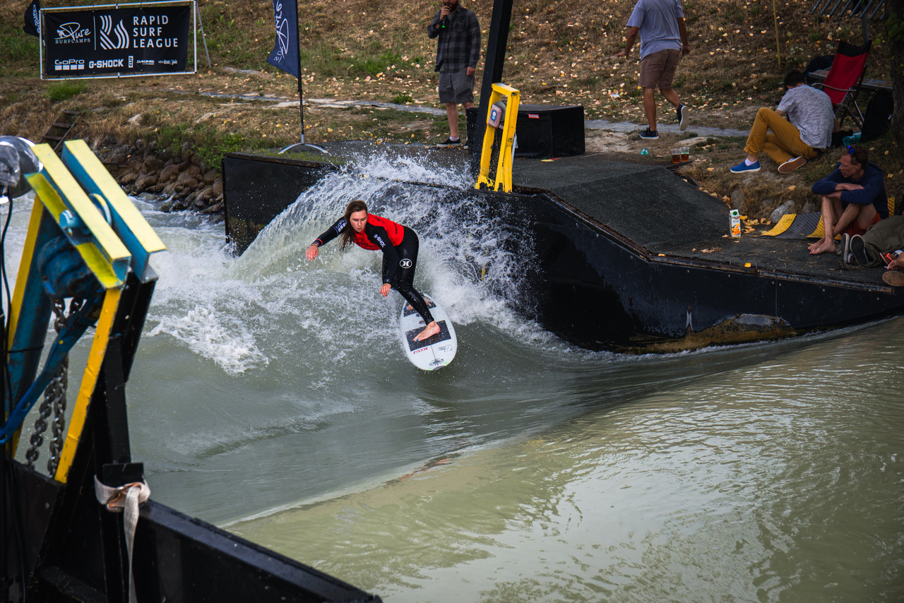 Pure Surfcamps Laura Hauanestein die Siegering